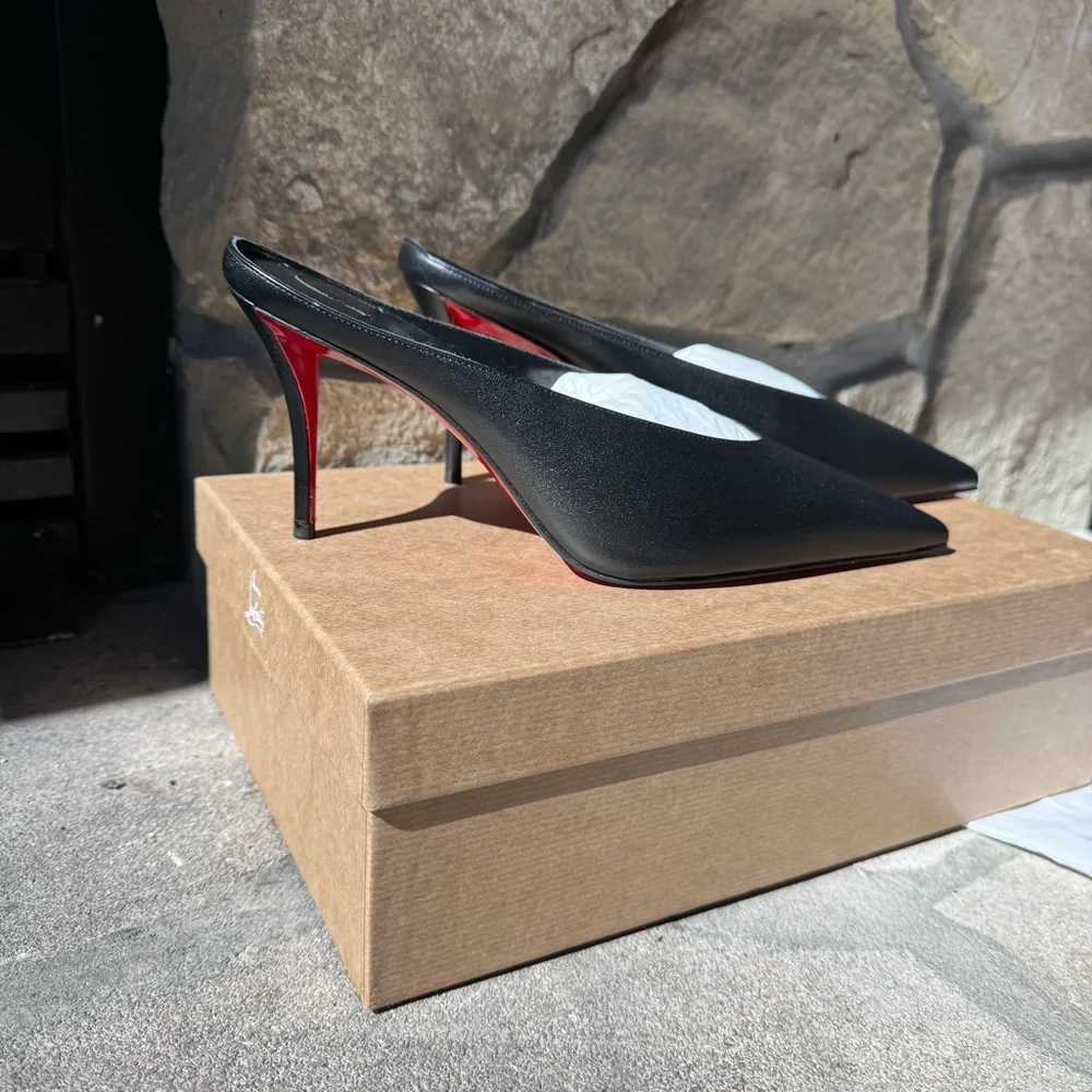 Elegant Christian Louboutin Miss Z Black Slimule Heels - Picture 1 of 7